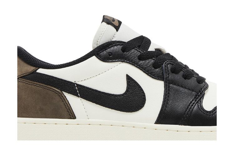 Jordan 1 Ретро Лоу ОГ Мокка (GS)