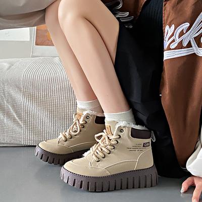 Ботинки женские 2024 года, тренд зимы, новые высокие плюшевые хлопковые туфли, уличные кроссовки с толстой подошвой, теплые хлопковые ботинки для отдыха для женщин