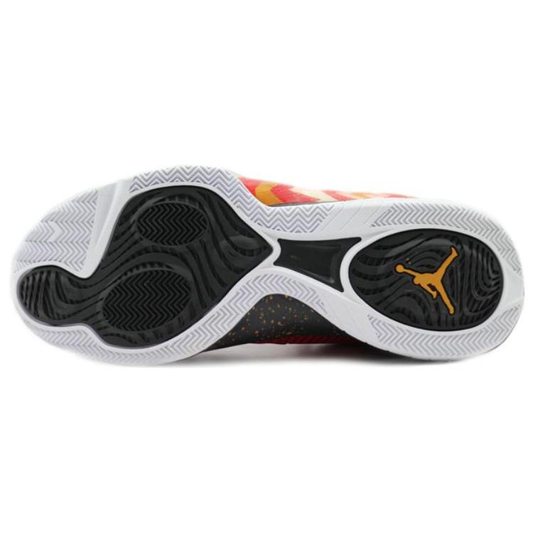 Jordan CP3.VIII Рождество 718448-625