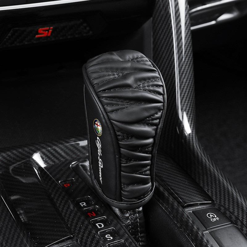 Leather Car Shift Handle Cover Center Control Gear Shift Cover For Alfa Romeo Giulia Stelvio Giulietta 156 159 147 Mito Tonale pgi231
