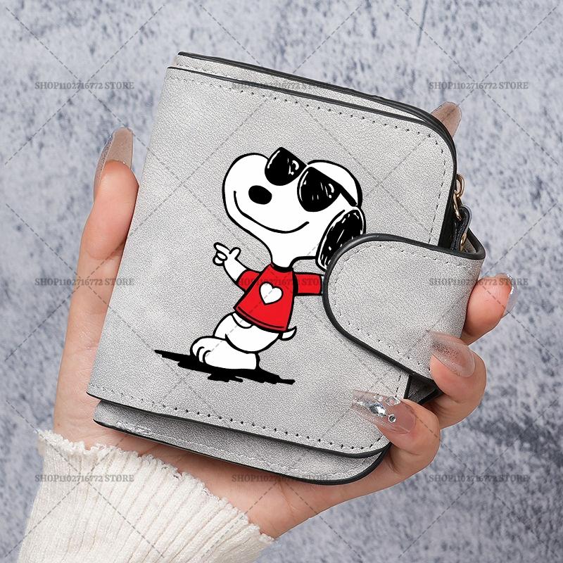 Короткий кошелек Снупи для женщин Мультяшные кошельки Модный держатель для кредитных карт Кошельки для удостоверений личности Сумка на молнии для денег Клатч Женский кошелек для мелочи Подарок