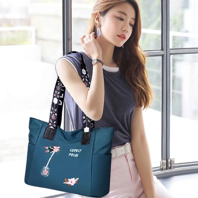 Женская сумка с вышивкой, нейлоновая водонепроницаемая повседневная сумка-тоут, большая вместительная женская сумка на плечо