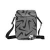 Серия Heritage Crossbody По всей поверхности Логотип Регулируемый плечевой ремень Молния Тканевая сумка-слинг Универсальная сумка-слинг Черно-белый DQ5738-010