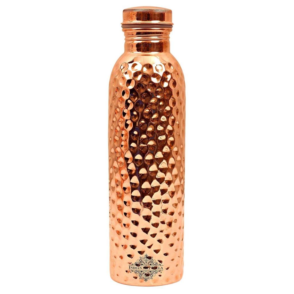 Медная бутылка для воды с чеканным дизайном - 750 мл, Аюрведические преимущества для здоровья, Идеально подходит для дома, офиса, спортзала, путешествий и в качестве подарка, 1 штука в упаковке