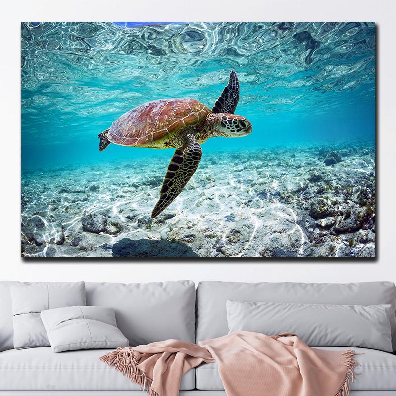 Green Sea Turtle Swims Underwater Canvas Painting Wall Pictures Sea Life Animal Posters and Prints for Living Room Decor Cuadros