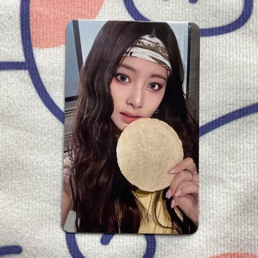 [USED] TWICE THIS IS FOR Inkigayo Tzuyu 7/13 Trading Card