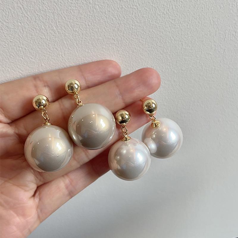 Elegant French Style Pearl Earrings for Women - High-End All-Match Accessory