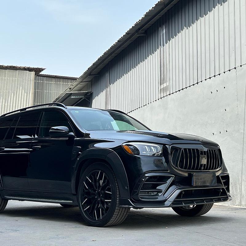 Передняя решетка и рамки противотуманных фар из углеродного волокна для Mercedes GLS63 MS (2020-2025)