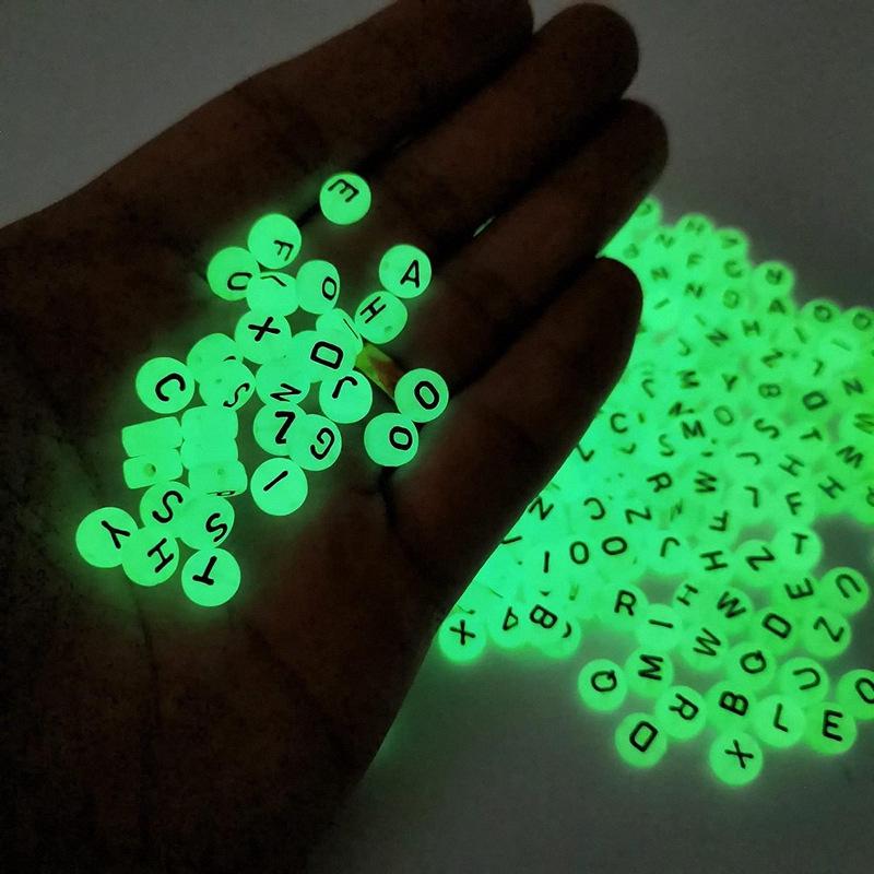 4x7мм Светящиеся Акриловые Бусины с Английскими Буквами - Светящиеся Черные Бусины с Алфавитом для DIY Ювелирных Изделий