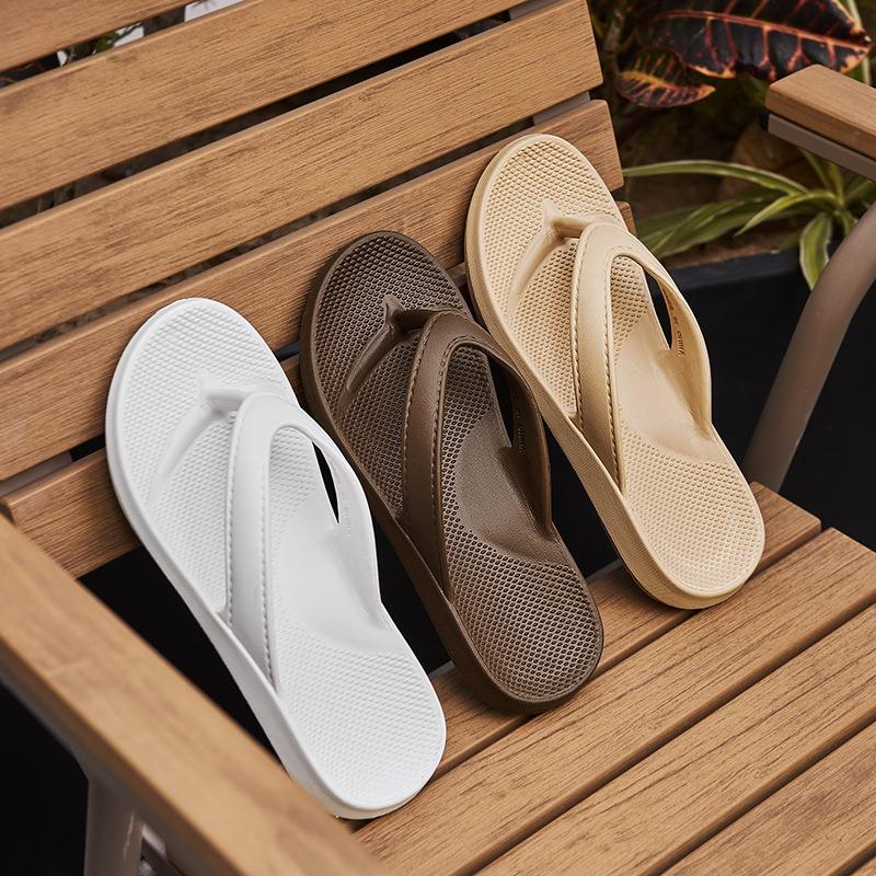 Summer Cool Women's Flip Flops Super Lightweight Outdoor Soft-soled Non-slip Casual Women's Slippers Couple EVA Flat Sandals