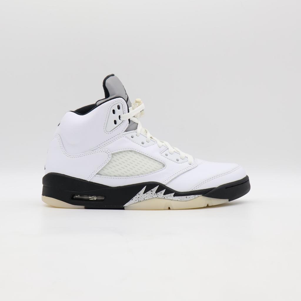 DD0587-110 Nike Air Jordan 5 Retro Белый и Черный (Мужской)