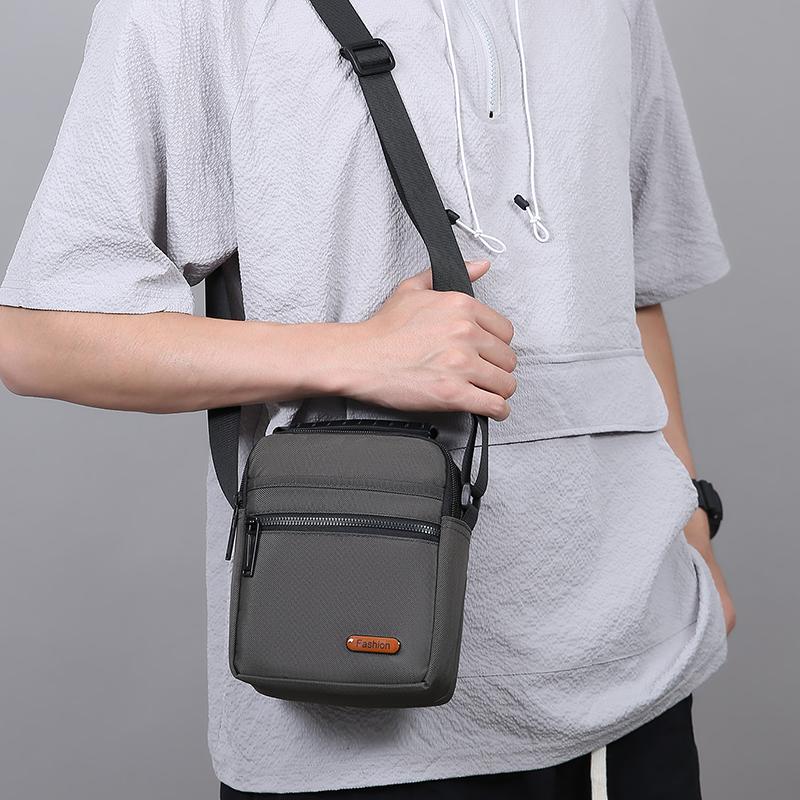 Men's Fashion Crossbody Bag - Lightweight Small Shoulder Messenger Purse (Stylish & Elegant Casual Handbag for Daily Use)