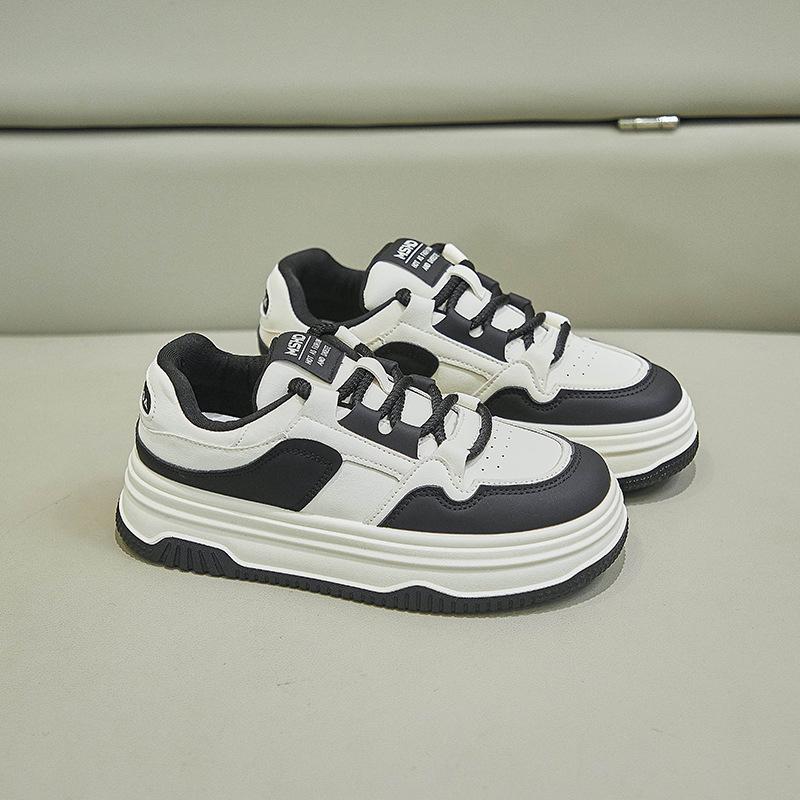 New Winter White Shoes for Female Students' Thick-soled High-rise Sports Shoes Casual Street Shot
