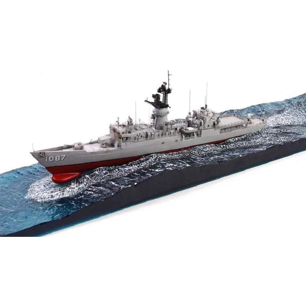 AFV Club Масштаб 1/700 Фрегат ВМС США класса Knox Версия с детализацией Пластиковая модель SE70003