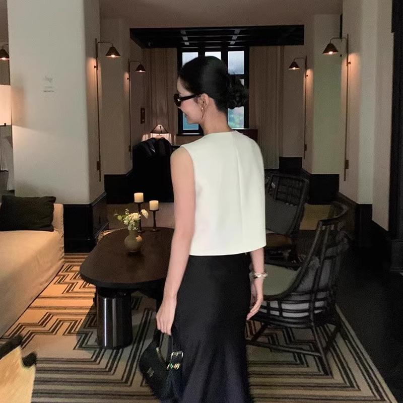 Women'S French Round Neck Single-Breasted Double Pockets Sleeveless Casual Knitted Vest