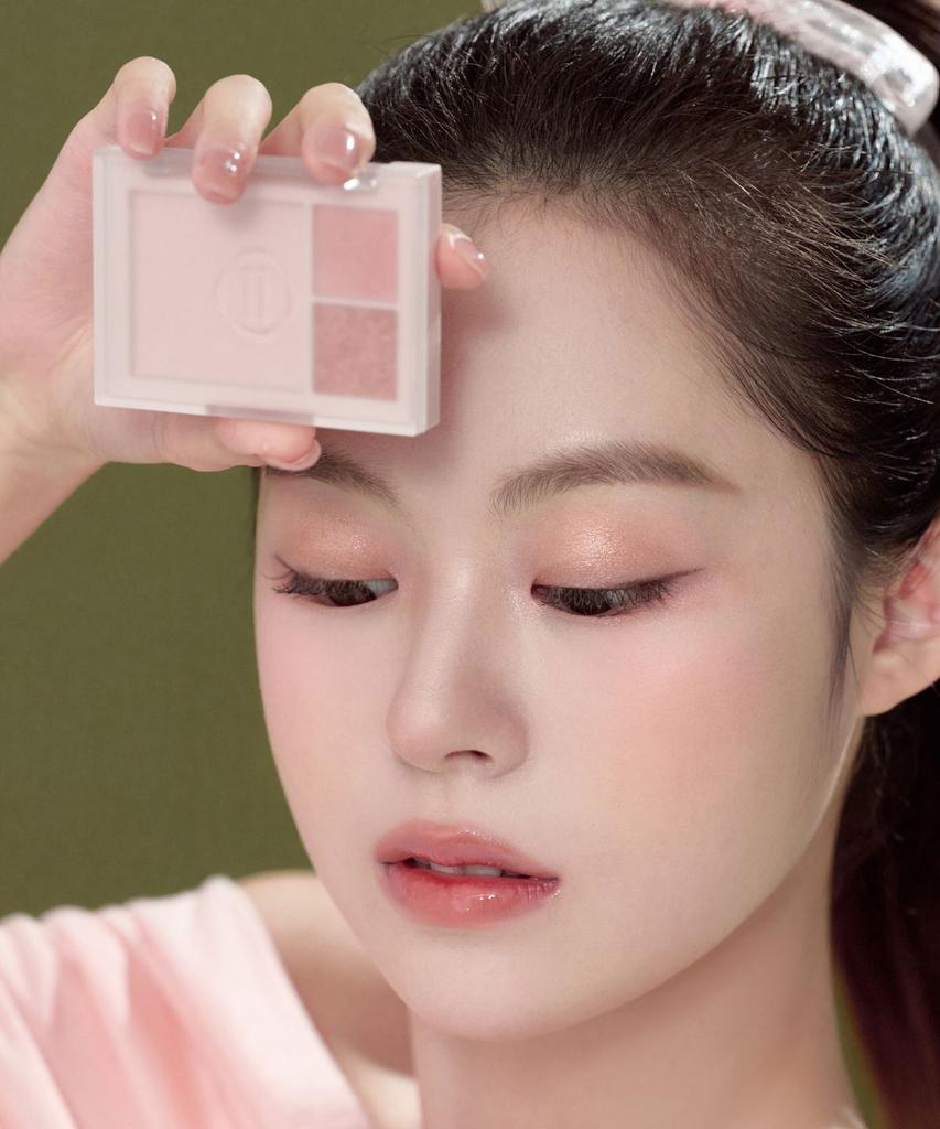 Cheek & Eye Multi-Use Palette 3 Colors