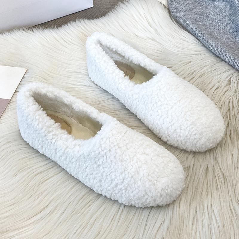 Fashion 2025 Winter Wool Slippers Women Curly Sheep Fur Flat Shoes Warm Cozy Slip On Pantuflas House Slides Femme Cotton Lambswool Mules