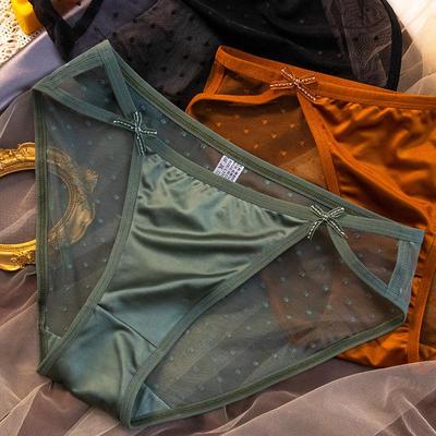 Шикарные женские быстросохнущие трусики с низкой посадкой из атласного кружева и сетки в горошек