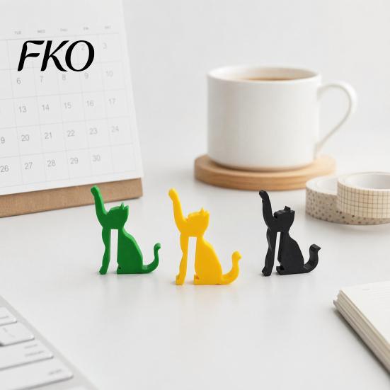 Creative Toy Hook 3D Printed Dog/Cat Hook, Compact Decorative Door Interactive Dog Shaped Pet Shape Hanger Ornament for Living Room Bedroom