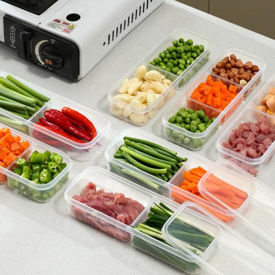 2 шт. Узкие контейнеры для еды с крышками, длинные прозрачные контейнеры для закусок с 2 или 3 отделениями, узкий штабелируемый органайзер для холодильника для холодильника, кладовой