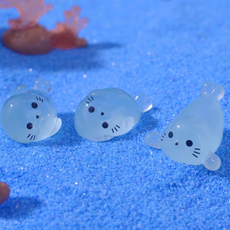 100 Piece Luminously Seal Sculpture Collection Miniature Resins Marine Animal Figurines For Aquariums Decoration