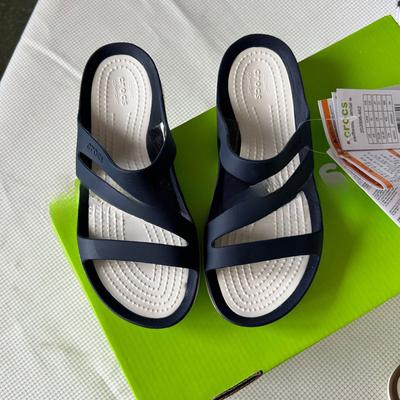 Новые женские сандалии на плоской мягкой подошве, трендовые пляжные шлепанцы, черно-белые