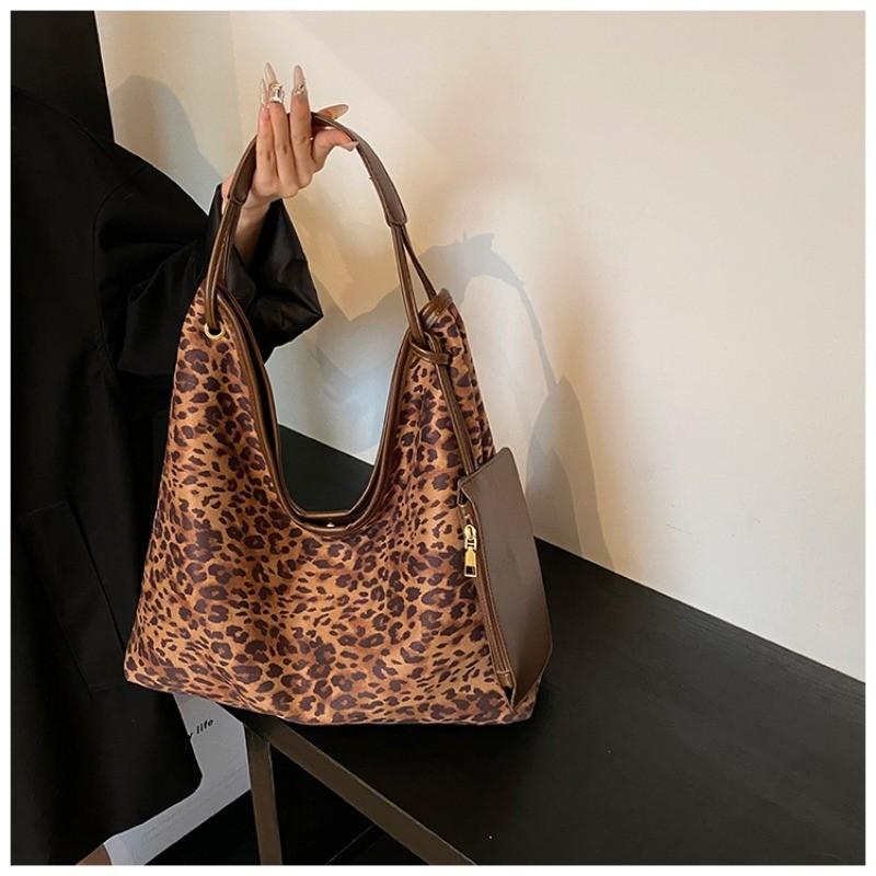 Ielgy Retro Large-Capacity Leopard Print Bag Autumn Winter Casual All-Match One-Shoulder Texture