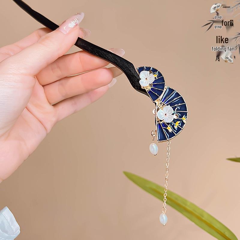 High-End Retro Chinese Tassel Hairpin for Women - Versatile Alloy Hair Clip for Elegant Updos