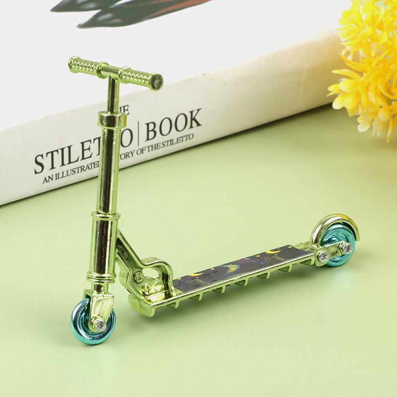 Mini Scooter Child Educational Toy Finger Scooter Bike Skateboard Fingerboard