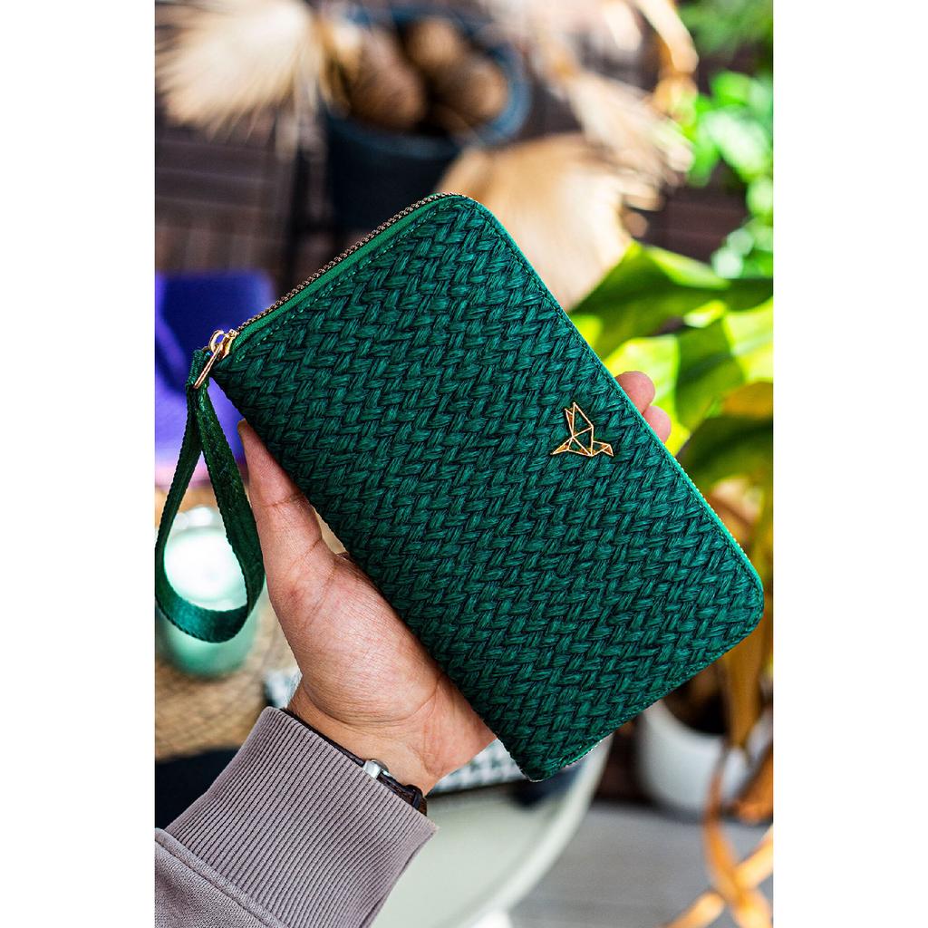 Tilburg Кошелек-портфель с ручкой на запястье и соломенным узором сливово-фиолетового цвета с большим количеством визитниц