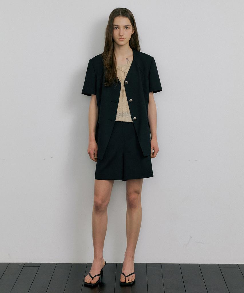 OCTETTE Lua One Tuck Shorts_2Color