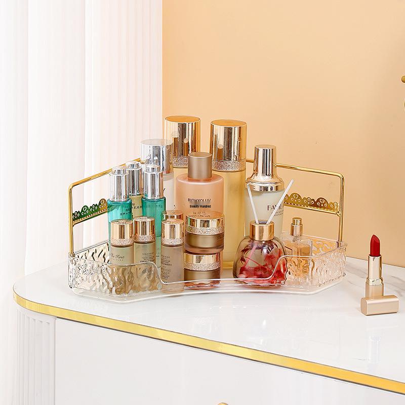 Угловая полка для ванной и кухни: Организуйте косметику, средства по уходу за кожей, парфюмерию и помады