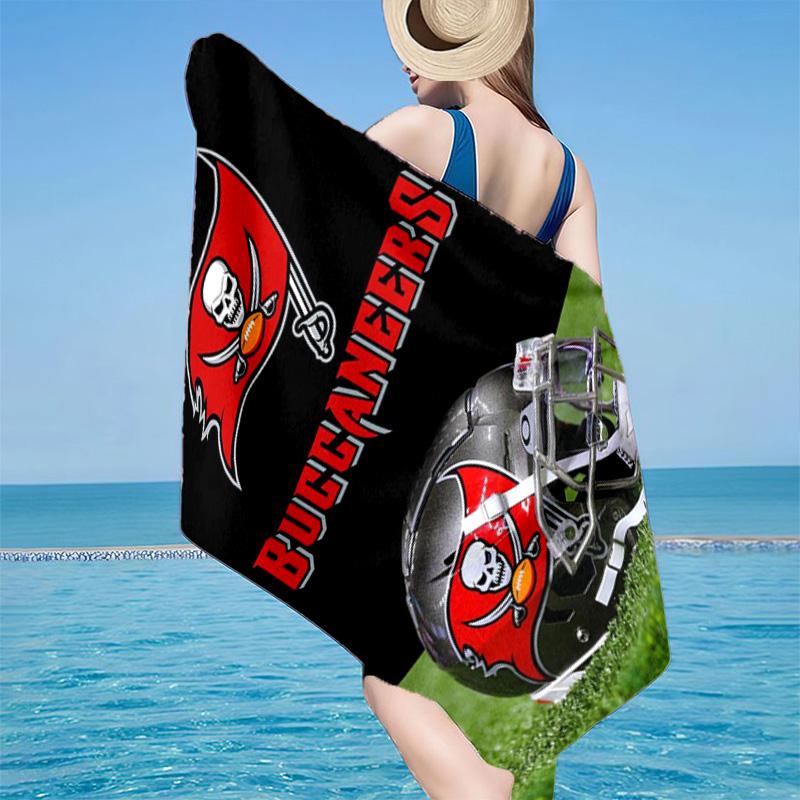 Tampa Bay Buccaneers Helmet Microfiber Beach Towel, Lightweight And Quick-Dry, for Summer Travel, Beach Essential, Swimming Pool