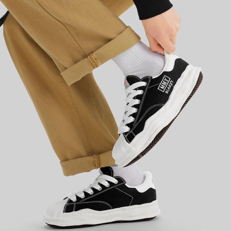 Same Style Thick Soled Canvas Sneakers for Men and Women Spring/summer Low Cut Casual Sports Sneakers