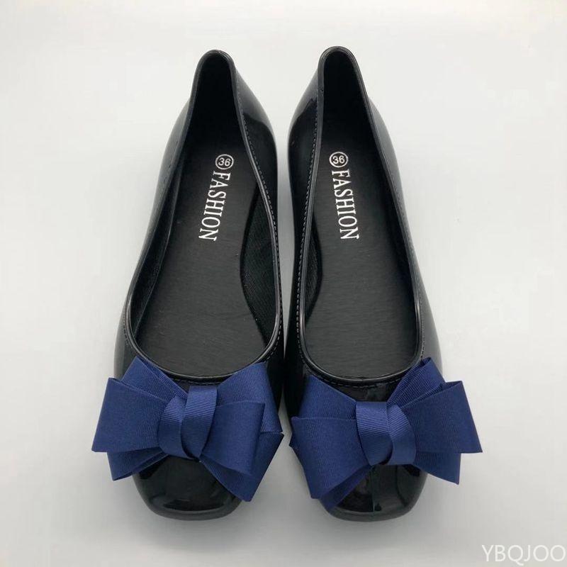 Модная обувь с мелким вырезом и квадратным носком для женщин, милая, модная, легкая, с бантом, балетки для женщин, удобная повседневная обувь