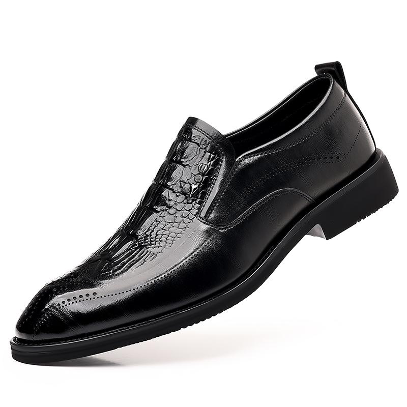 Заостренные мужские кожаные туфли с модным рисунком под крокодила, роскошные деловые мужские туфли без застежек для свадеб и отдыха на природе