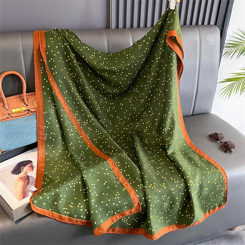 New Spring Women Cotton Scarf Beach Hijab Shawls and Wraps Luxury Brand Flower Female Foulard Echarpe Designer Bandana