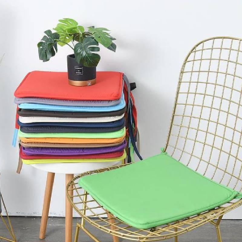 Современная квадратная подушка для сиденья из мягкого полиэфирного волокна для комфортного отдыха в зеленых и фиолетовых оттенках