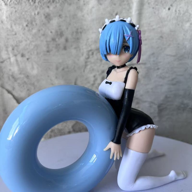Re Zero Рему Аниме Фигурка Поза на коленях Синий спасательный круг Красивая девушка Статуэтка Настольный декор Коллекционная модель Украшение Для фанатов аниме