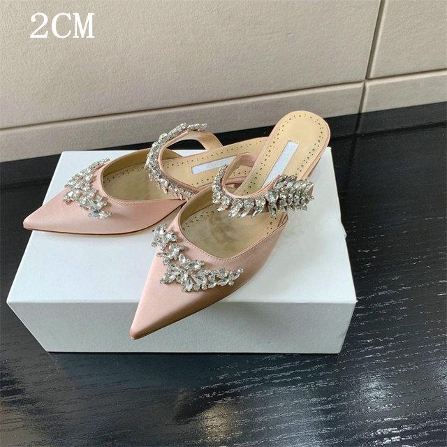 Высокая мода! Французские остроносые плоские сандалии со стразами, богиня, нишевый дизайн, чувство стиля, высокий каблук, полубосоножки