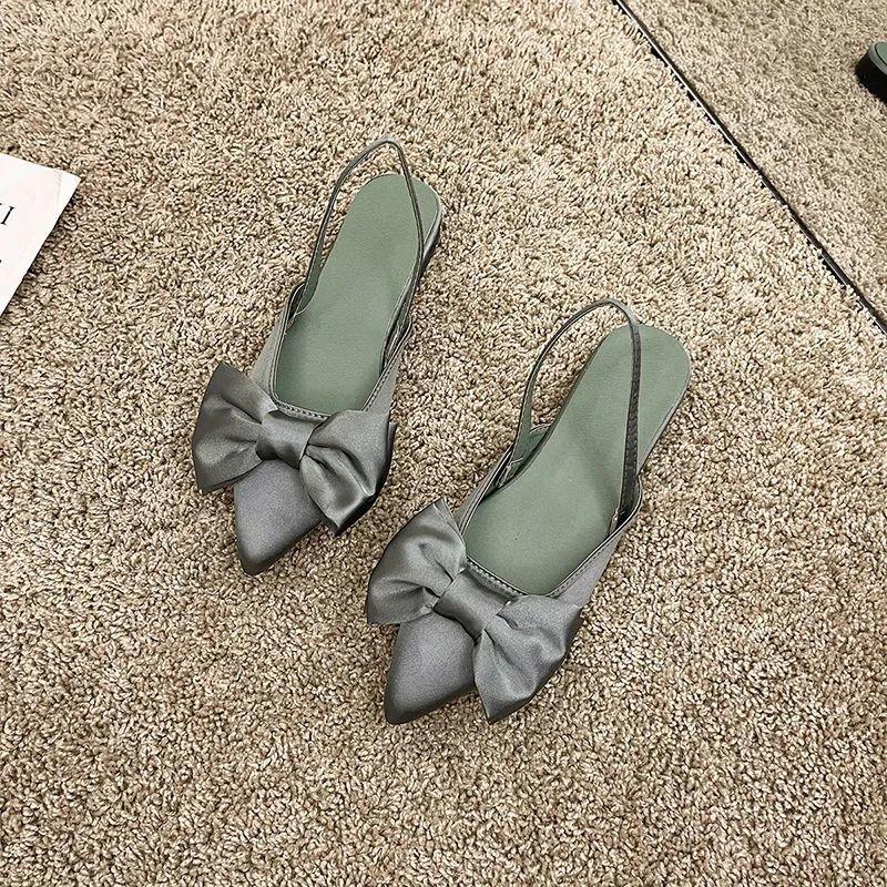 Модные женские сандалии без каблука с острым носком на плоской подошве из резины, закрытые, лето 2024 г., женская обувь с бантом, трендовая повседневная обувь по акции, обувь Vip H