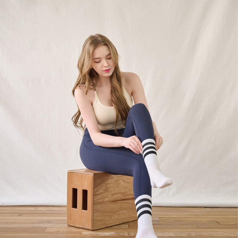 Lululela Пушистые носки-подушки сетчатые с тремя полосками длинные спортивные (3 цвета) 3set