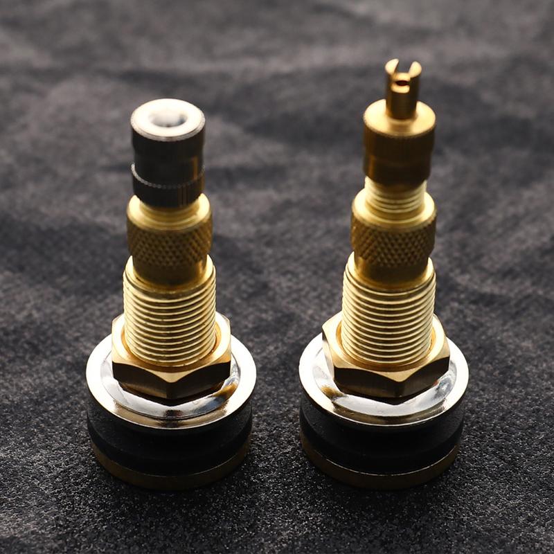 Tr618A 1-7/8" Тракторная бескамерная шина с воздухом и жидкостью, латунный стержень клапана