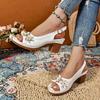 Женская обувь 2025 Сандалии женские на ремешке с пряжкой Модные хрустальные цветочные Офисные и для карьеры Новые больших размеров С открытым носком На каблуке