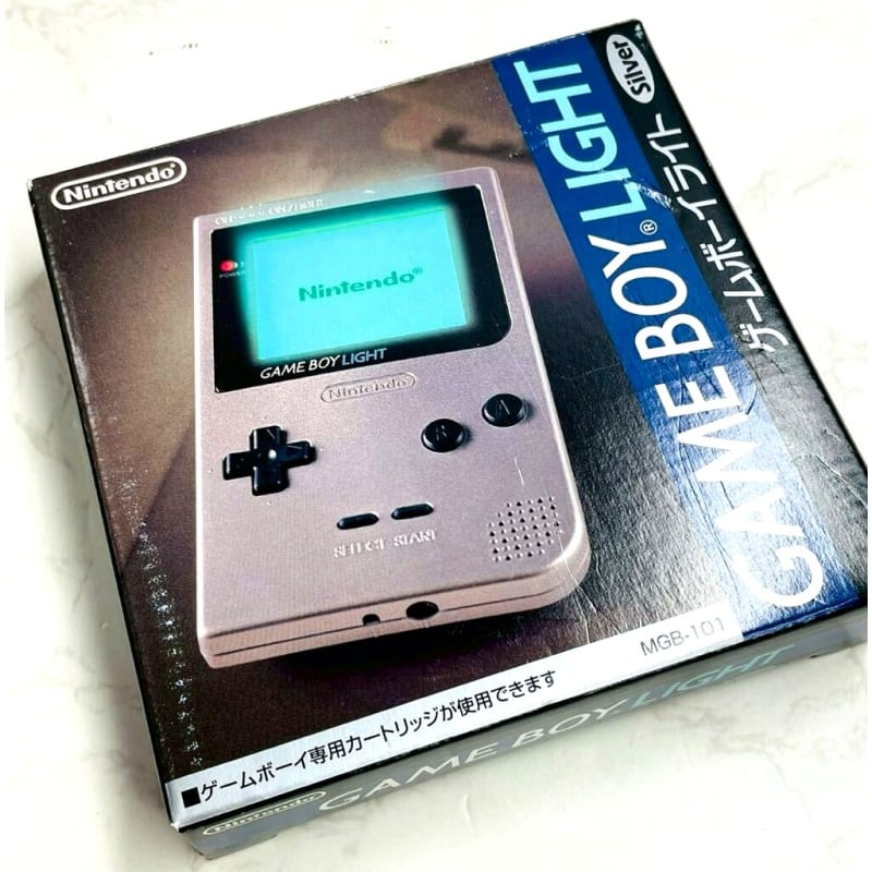 Nintendo Портативная консоль Game Boy Light с подсветкой, японский эксклюзив, MGB-101, оригинальная, протестированная, серебристый/золотой, MGB101