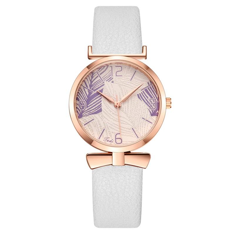 Женские модные кожаные часы