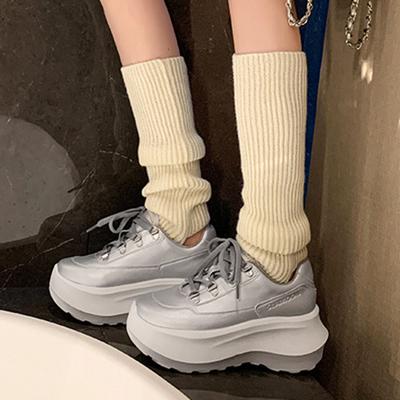 Женские весенние модные туфли на толстой подошве с внутренней стороны, увеличивающие рост, на шнуровке, повседневные спортивные туфли, однотонные ретро-кеды 35-40