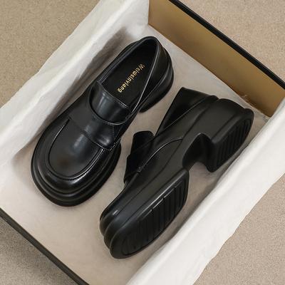 Модные весенние туфли 34-43 для женщин в британском стиле 2024 года, повседневные туфли на толстой подошве в студенческом стиле из мягкой кожи, модные туфли для девочек, черные