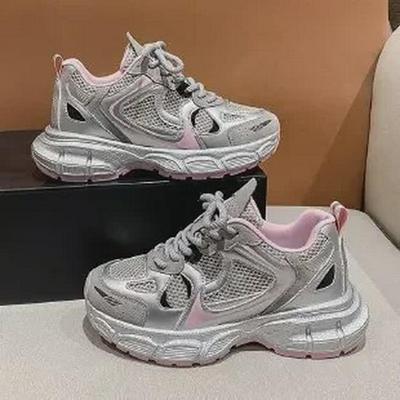 Женские весенние серебряные сетчатые кроссовки Dad 2024 года — круглый носок, толстая подошва, модная и повседневная спортивная обувь