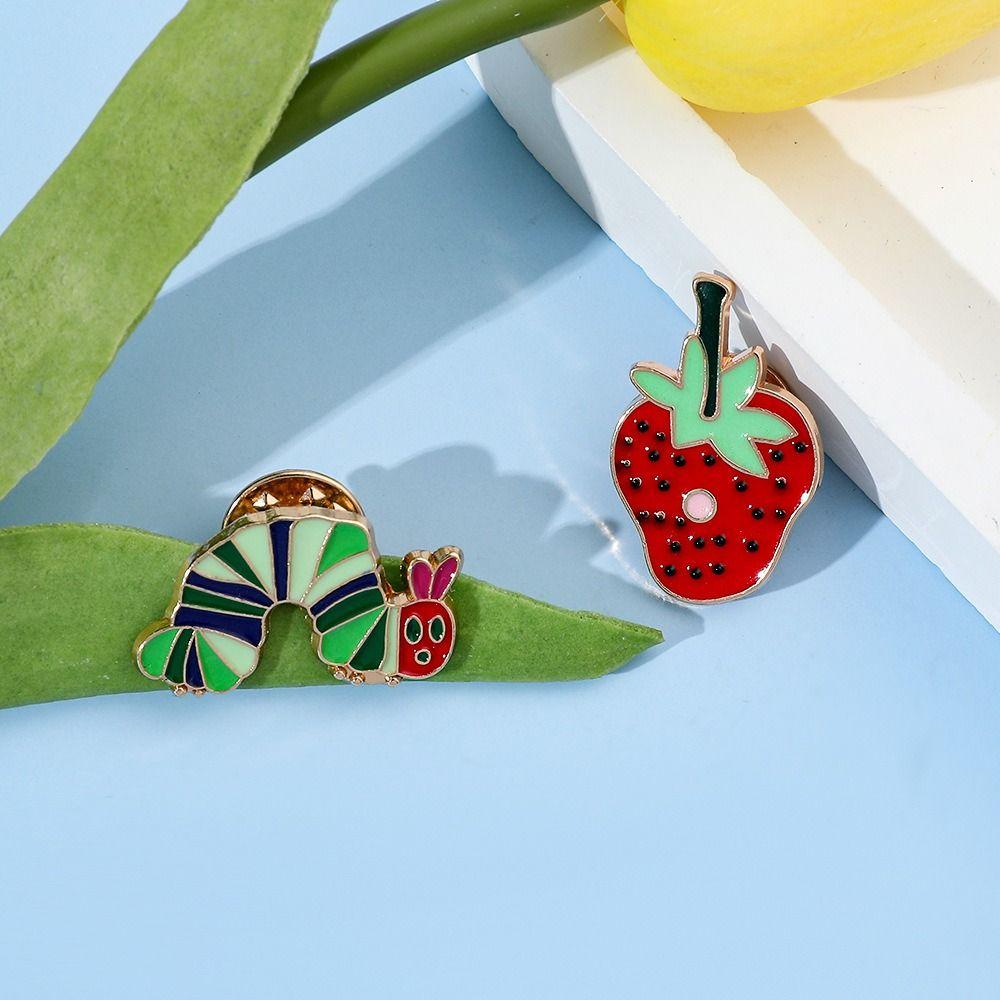 Броши «Клубника» в виде кусочка клубники, значки на лацкан с фруктами, эмалевые броши «Голодная гусеница», ювелирные изделия